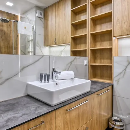 Aparthotel 5 Gwiazdek Świeradów-Zdrój